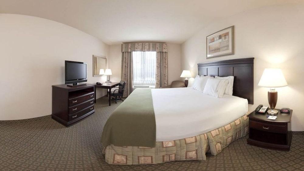 Express And I-45 By Ihg Corsicana